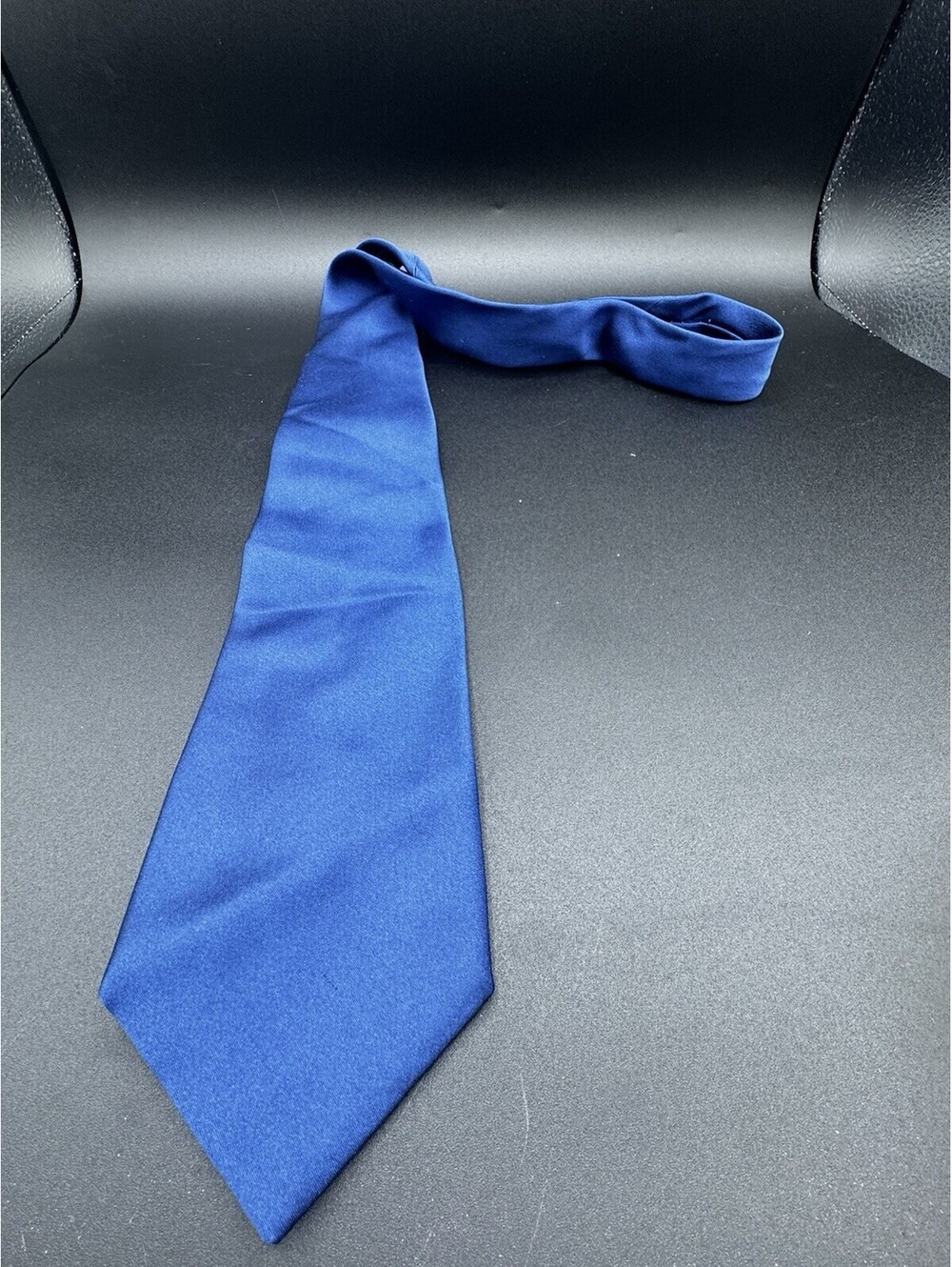 Club Monaco Blue Solid Italian Silk Mens Designer Necktie